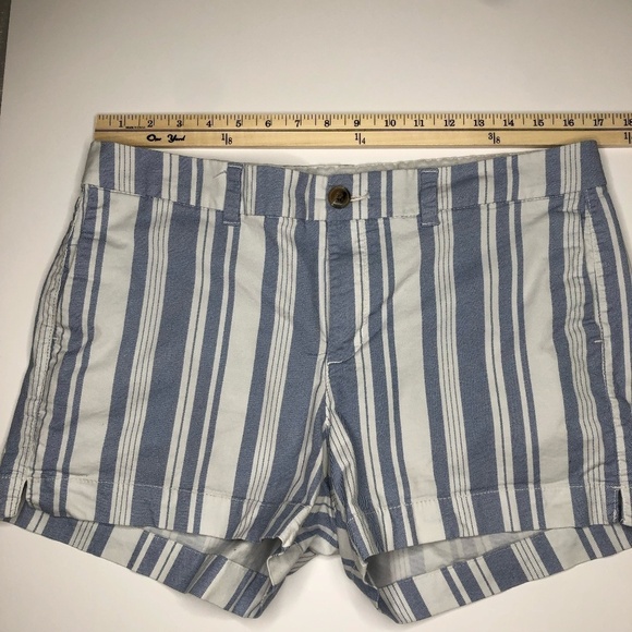 Old Navy Everyday Shorts Size 10 - Picture 5 of 5